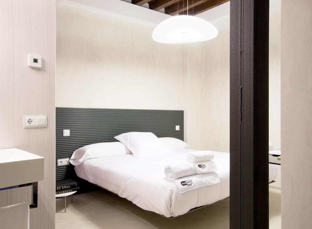 DOBLE INTERIOR